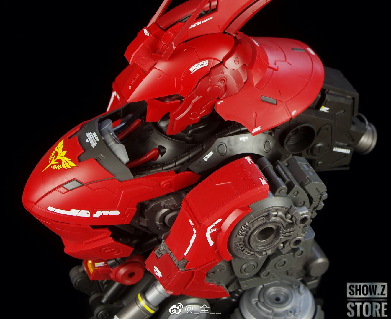 Noah Model Formania MSN-04 Sazabi Bust Display | ShowZStore.com