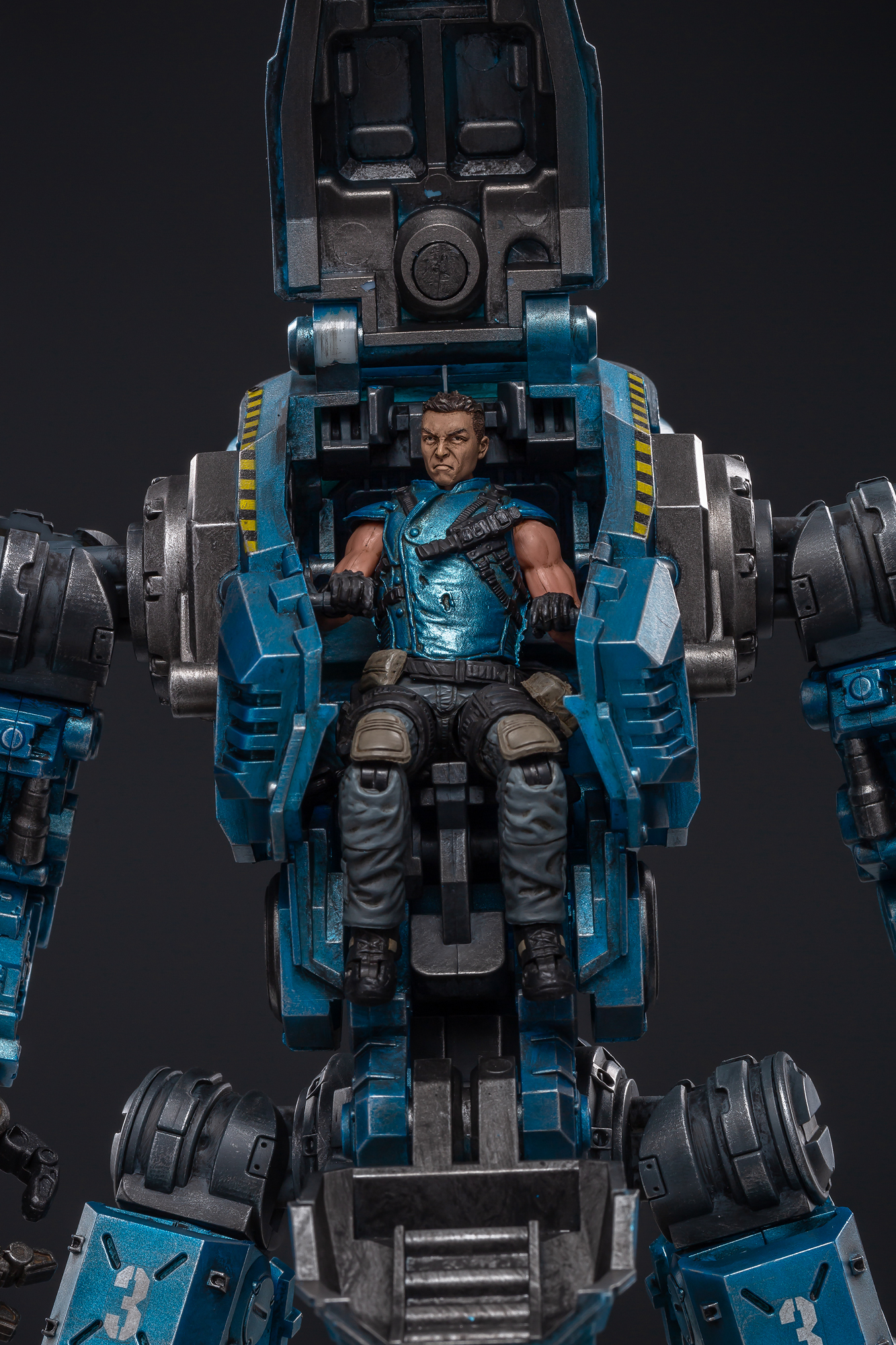 JoyToy Acid Rain 1/18 Freeman Machine Armor Ver.B | ShowZStore.com