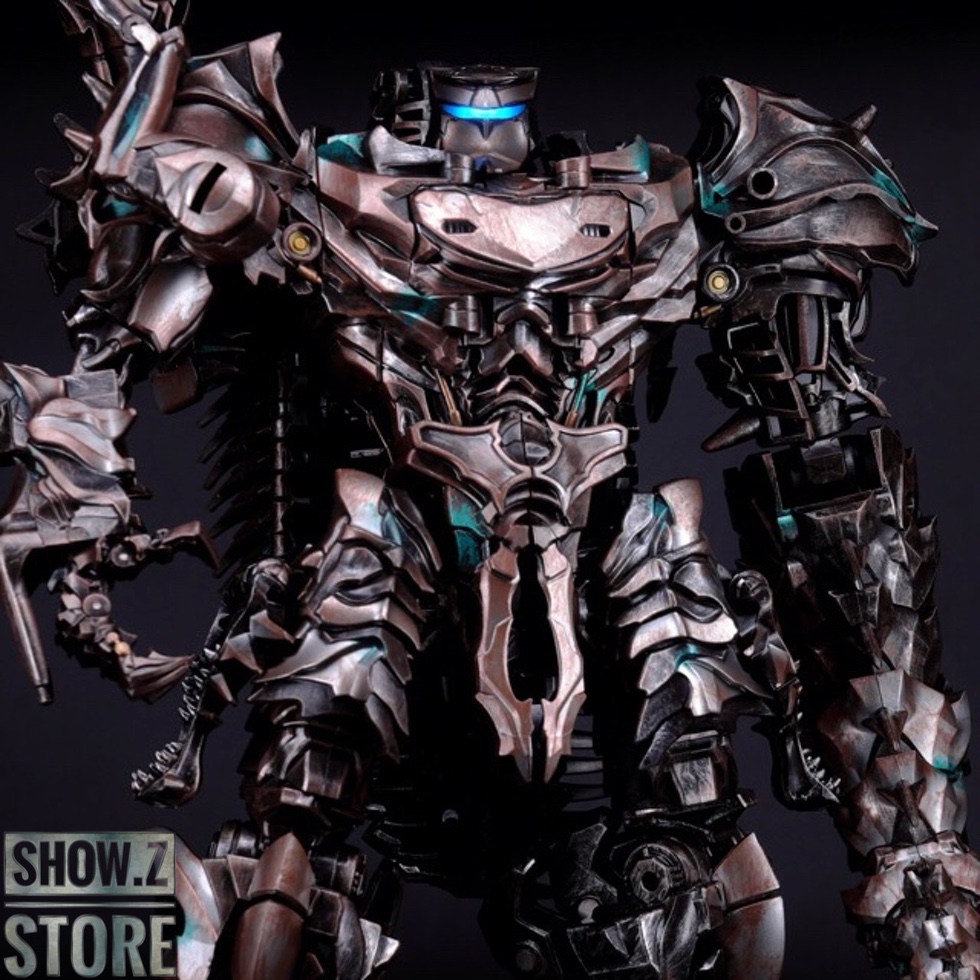 Reviews of Aoyi Mech LS-11 Ancient Leader Scorn Oversized w/ LED