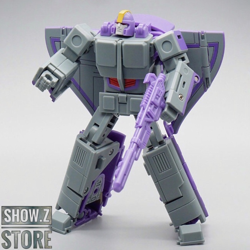 BANDAI　アストロスター セイコー アストロン＞より、星空の下で咲き誇る夜桜をデザイン