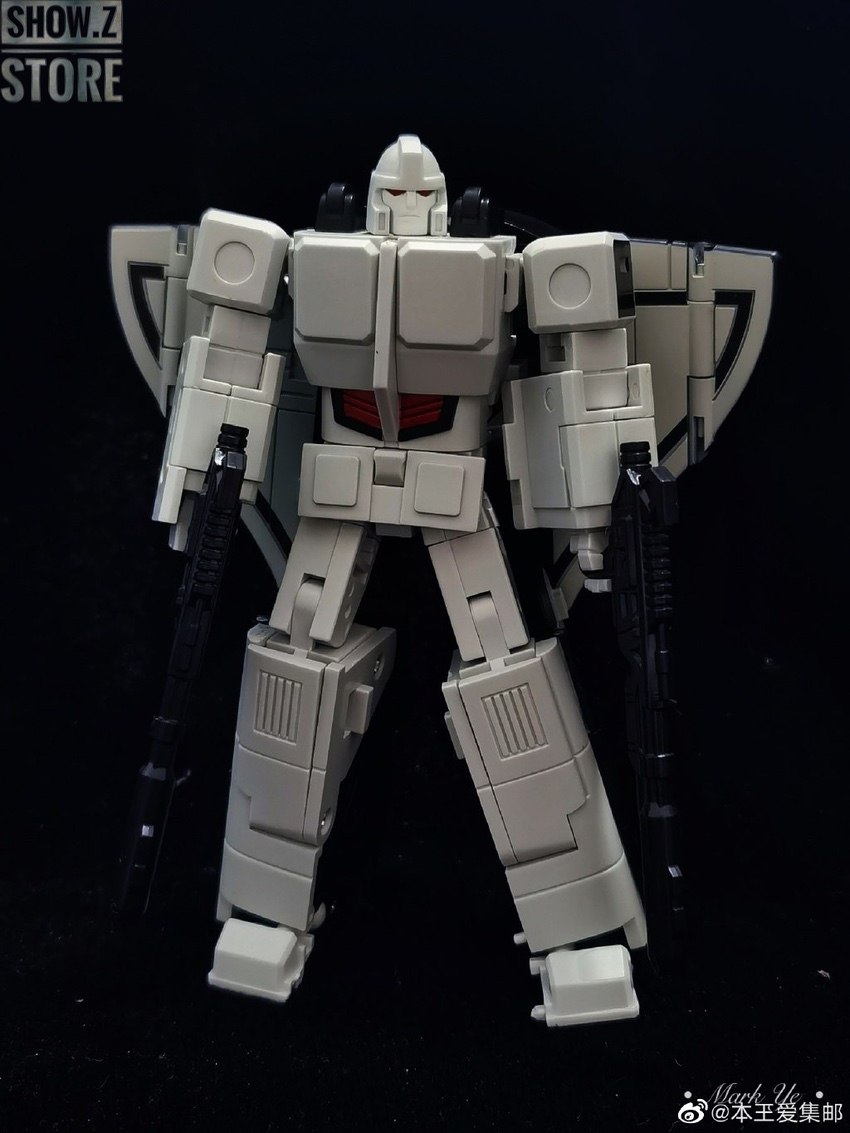 LMK ASTRO 205 航空機模型　アストロ MechFansToys MS-20B Iron Sky Astrotrain Toy Color Version