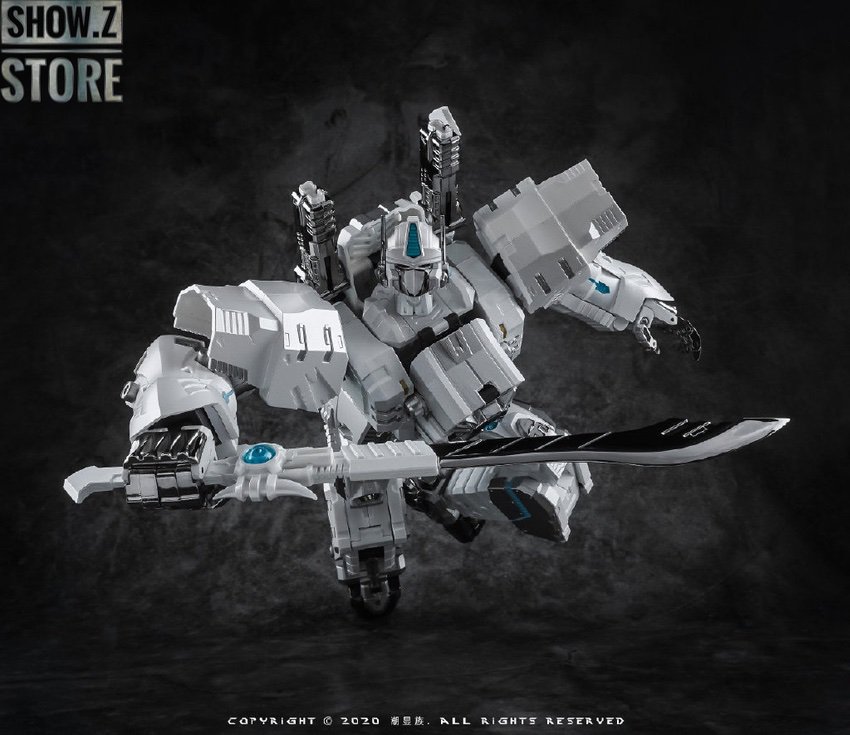 Generation Toy GT-10A Gorilla Optimus Primal Chrome White