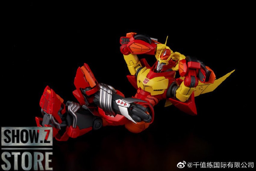 Flame Toys Furai Model IDW Rodimus Prime Model Kit - Show.Z Store