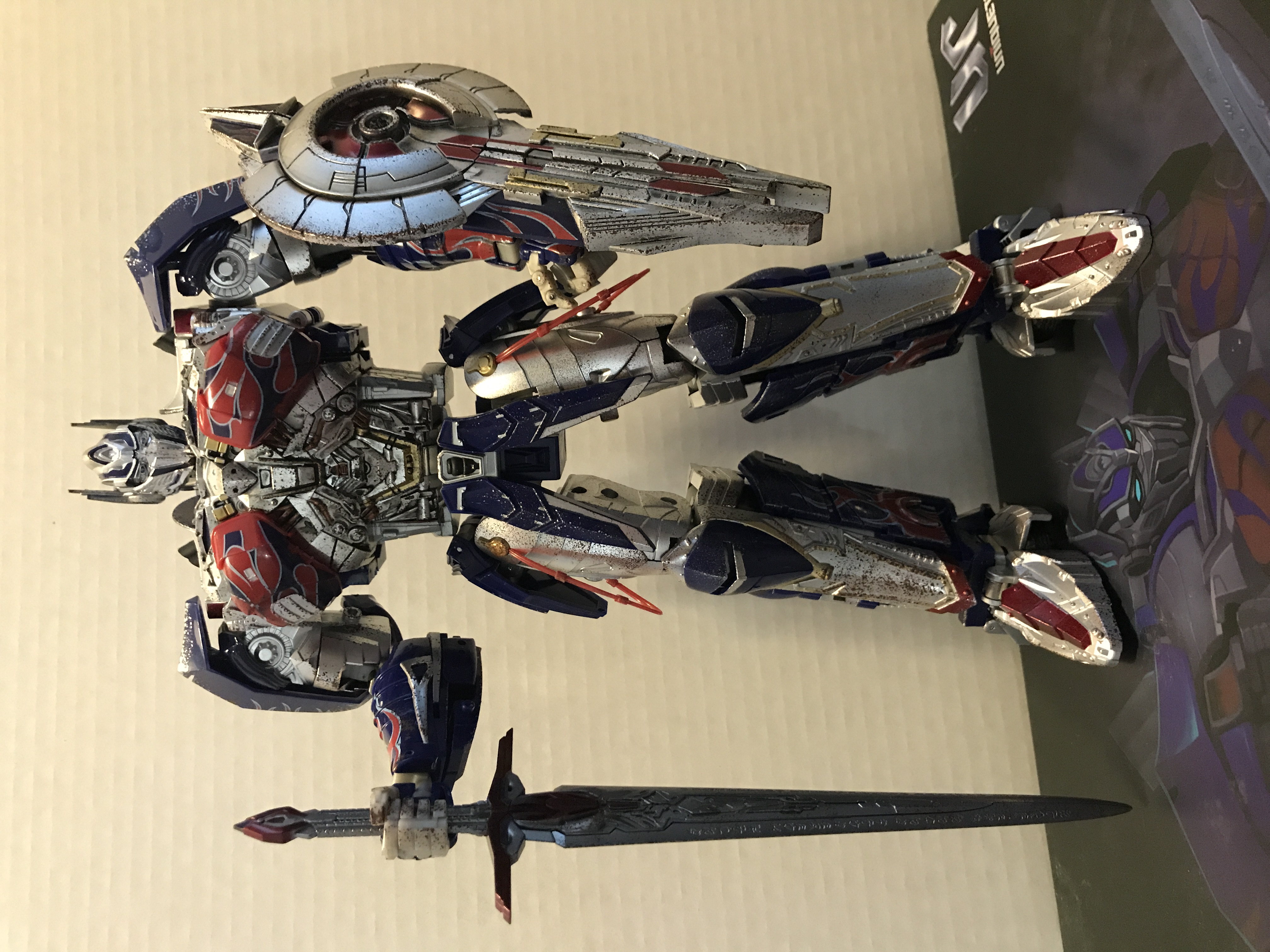 Unique Toys R-02D Optimus Prime Battle Damaged | ShowZStore.com
