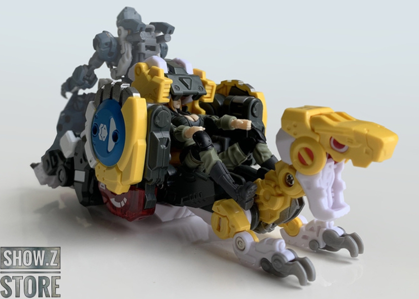 943873_5