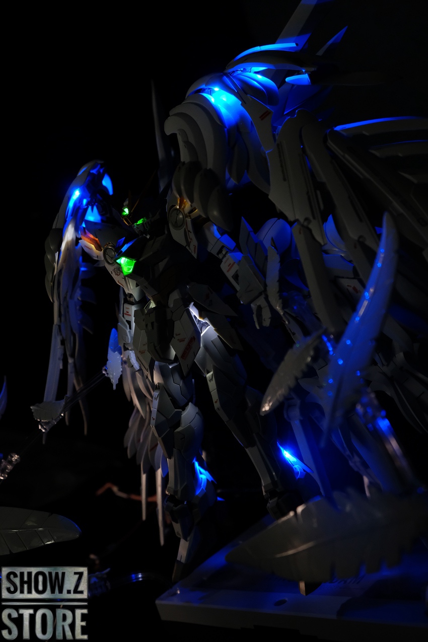 MGウイングガンダムゼロEW ver.ka+LEDライトセット Kosmos LED Units for 1/100 XXXG-00W0 Wing Gundam Zero (EW) Ver. Ka