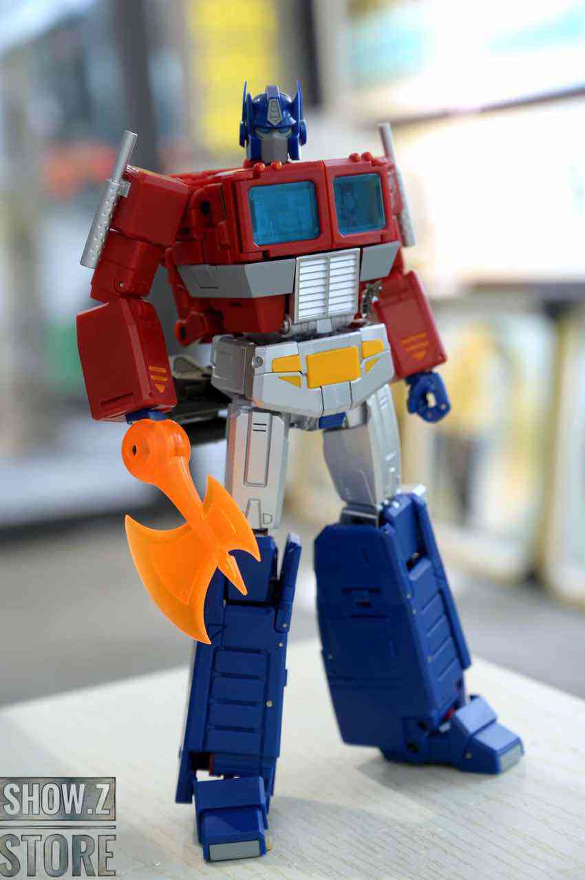 Optimus Prime Masterpiece outlet Silver legged