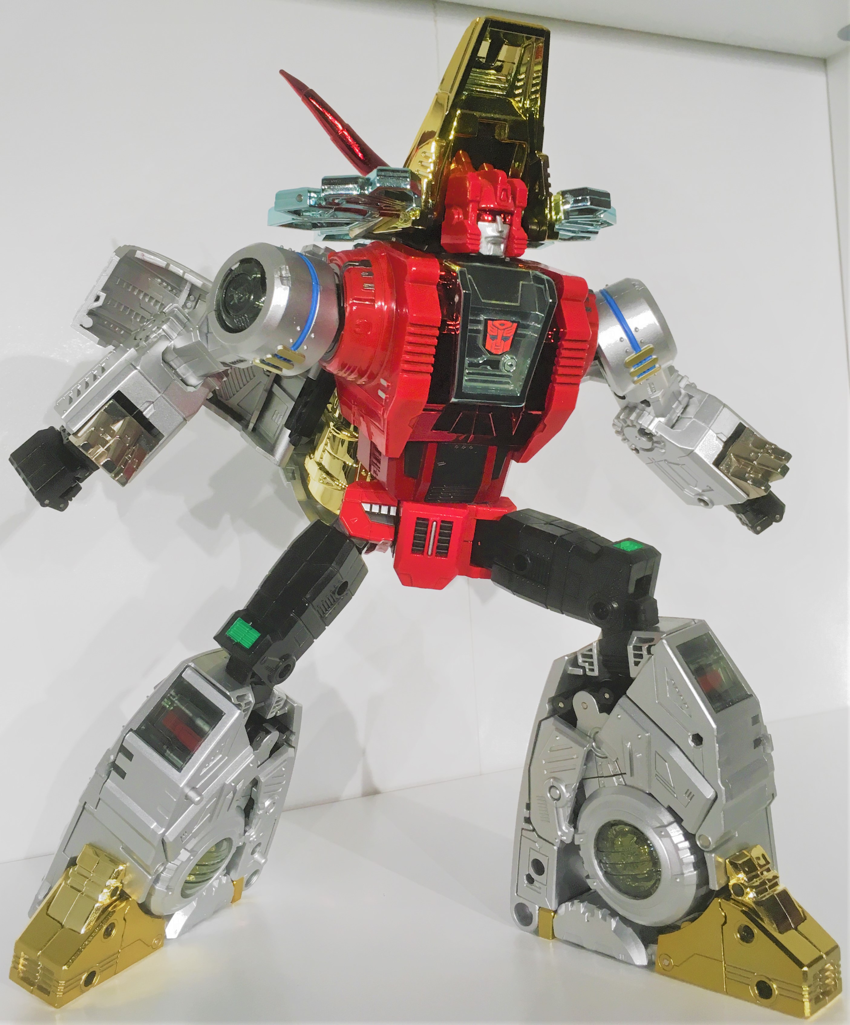 FansToys FT-04 Scoria Slag Transformation Action Figure Reissue