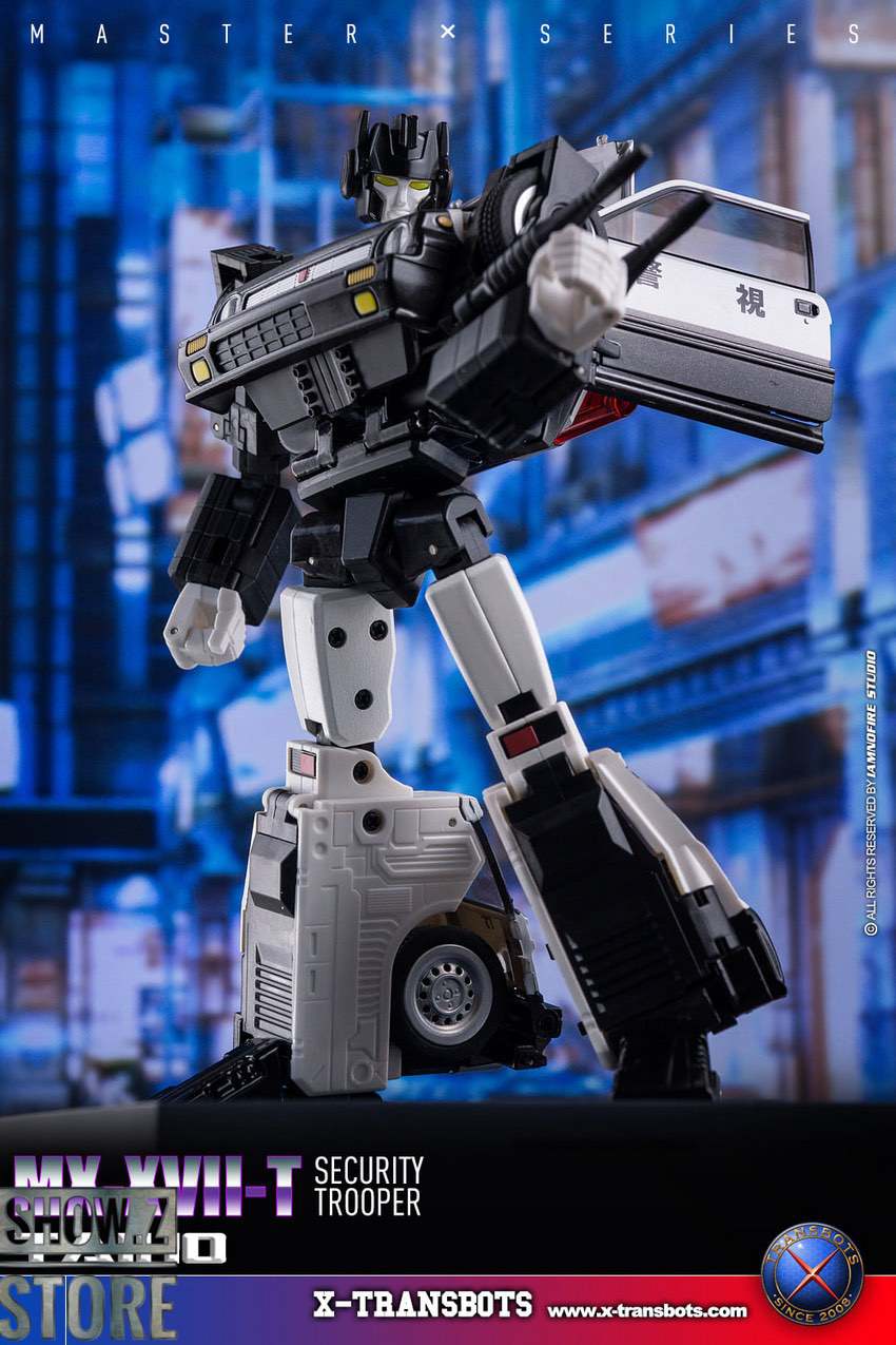 XTransbots MX-17T Taiho Skids MP Scale | ShowZStore.com