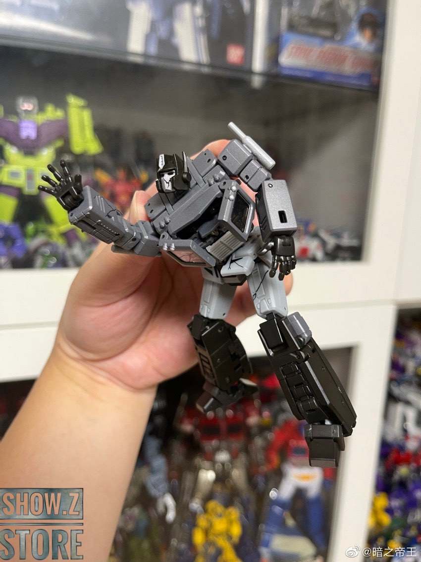 NewAge H27D David Optimus Prime Sleep Mode Version - Show.Z