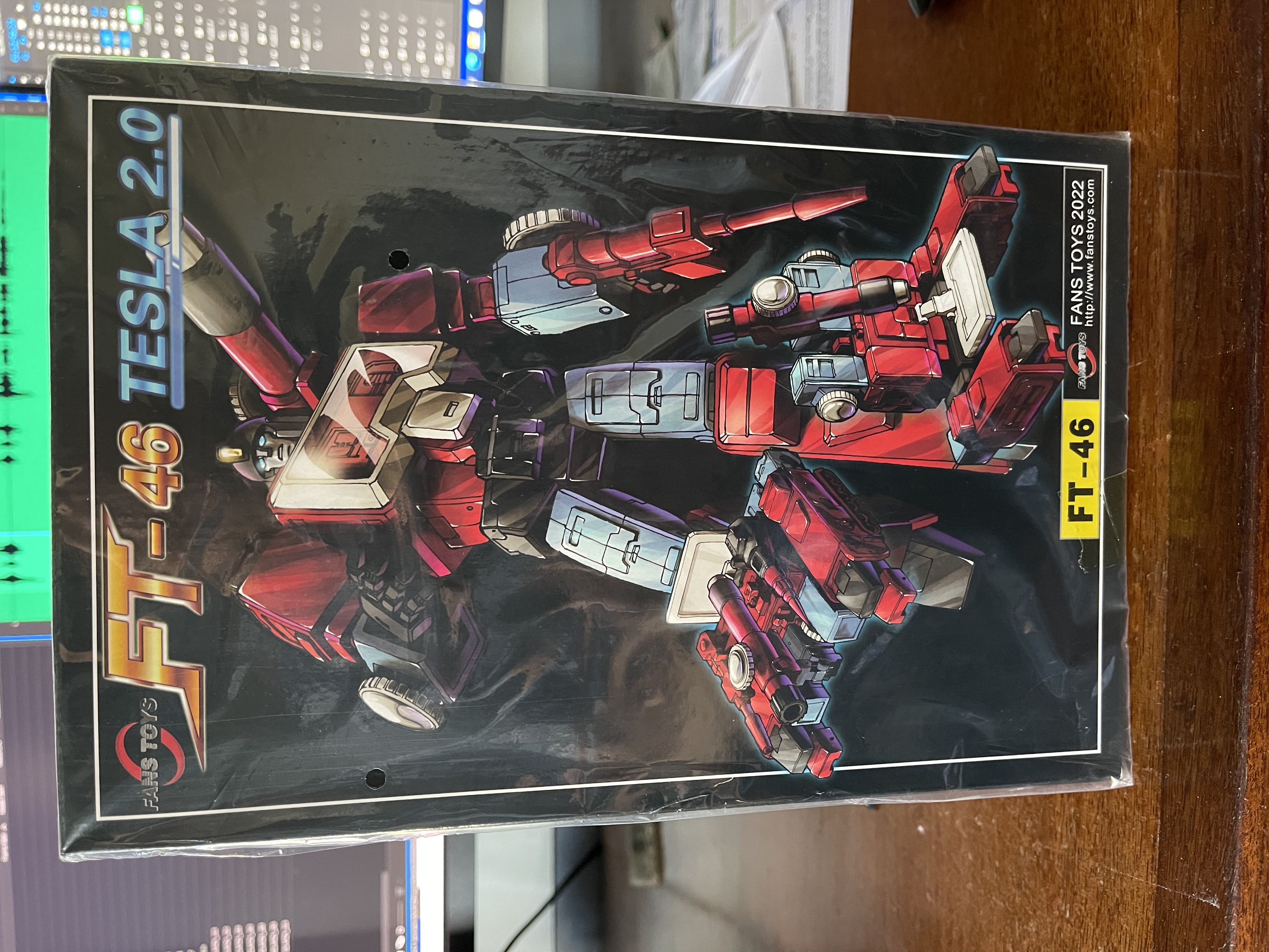 Reviews of FansToys FT-46 Tesla Perceptor 2.0