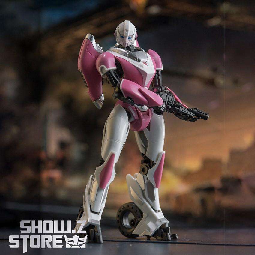 Trumpeter Transformers Movie Arcee Smart Model Kit