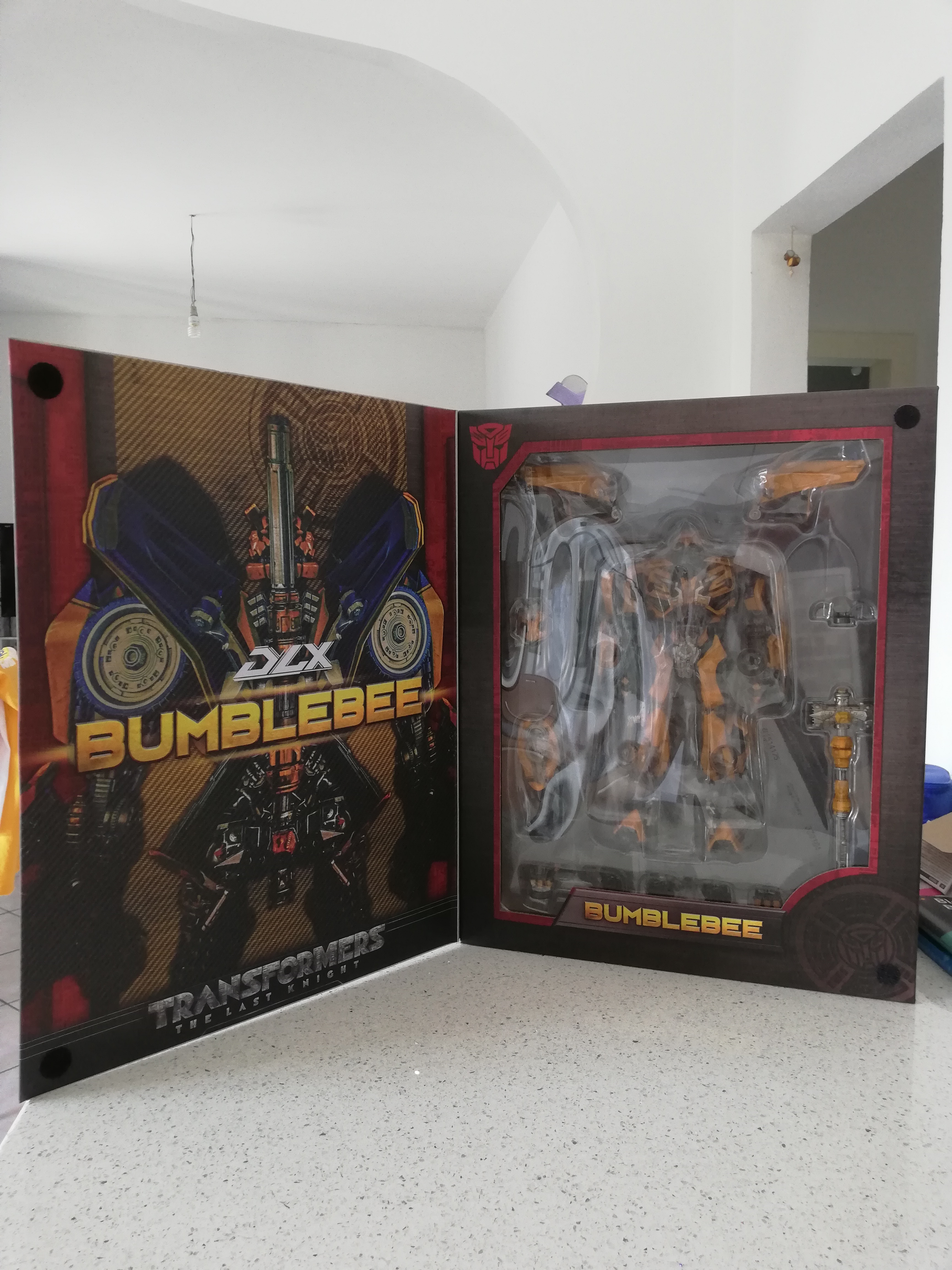 フィギュア Reviews of Threezero X Hasbro DLX The Last Knight Bumblebee