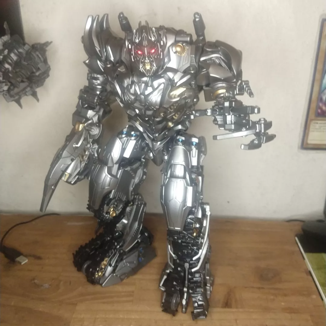 t*n様 BLACK MAMBA LS-06 メガトロン 非正規トランスフォーマ Black Mamba LS-06 LS06 Megatron Studio Series SS13 SS-13