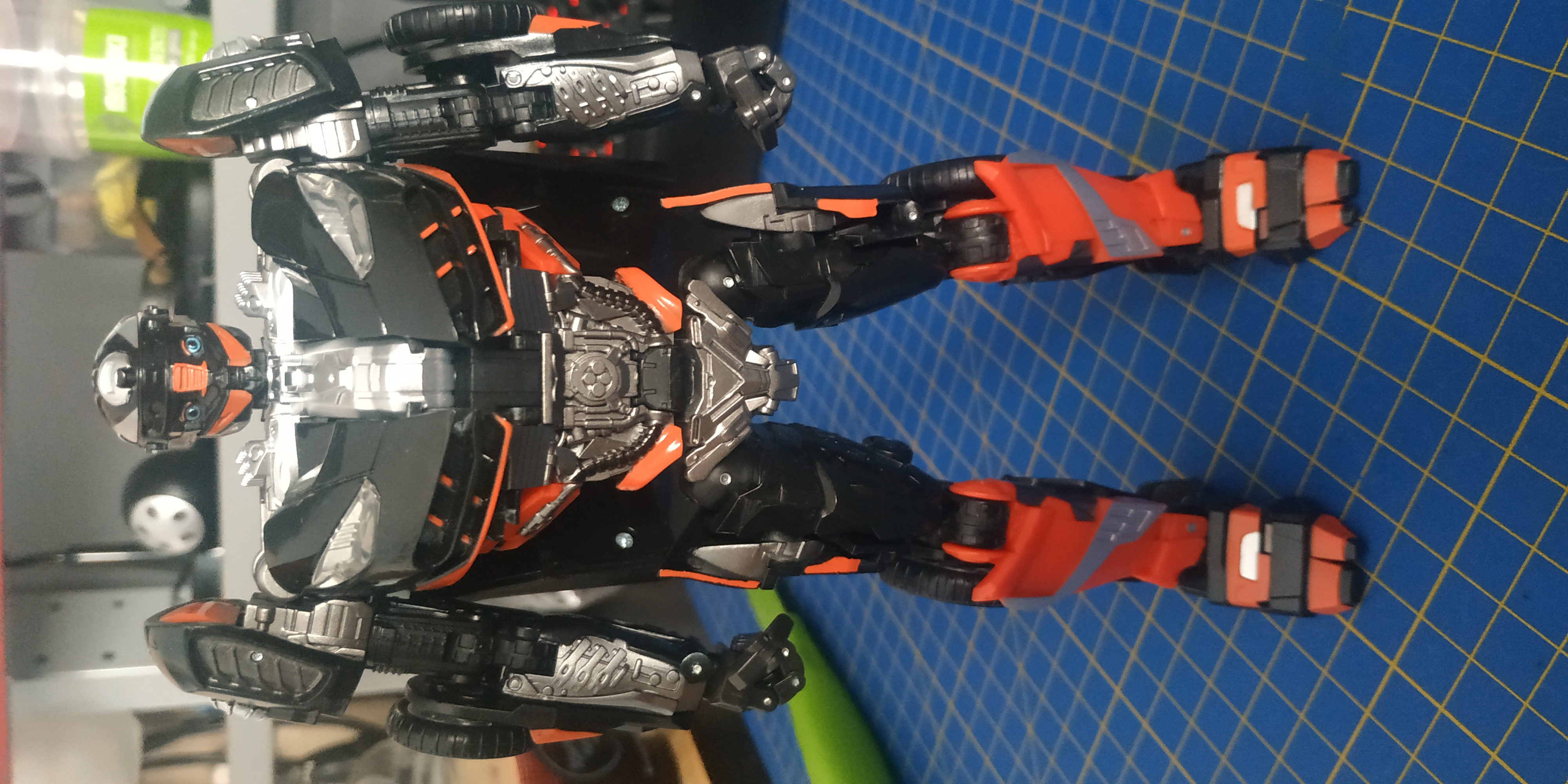 Thunder model LA HIRE 変形ロボット Thunder Model TH01 La Hire Rodimus - Show.Z Store