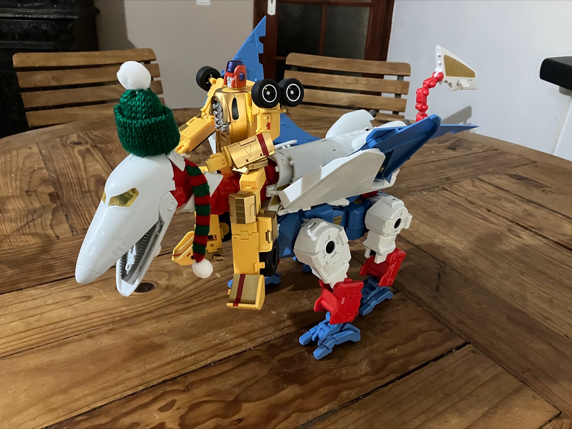 Mastermind Creations R-35C Magna & R-36C Inventa Sky Lynx
