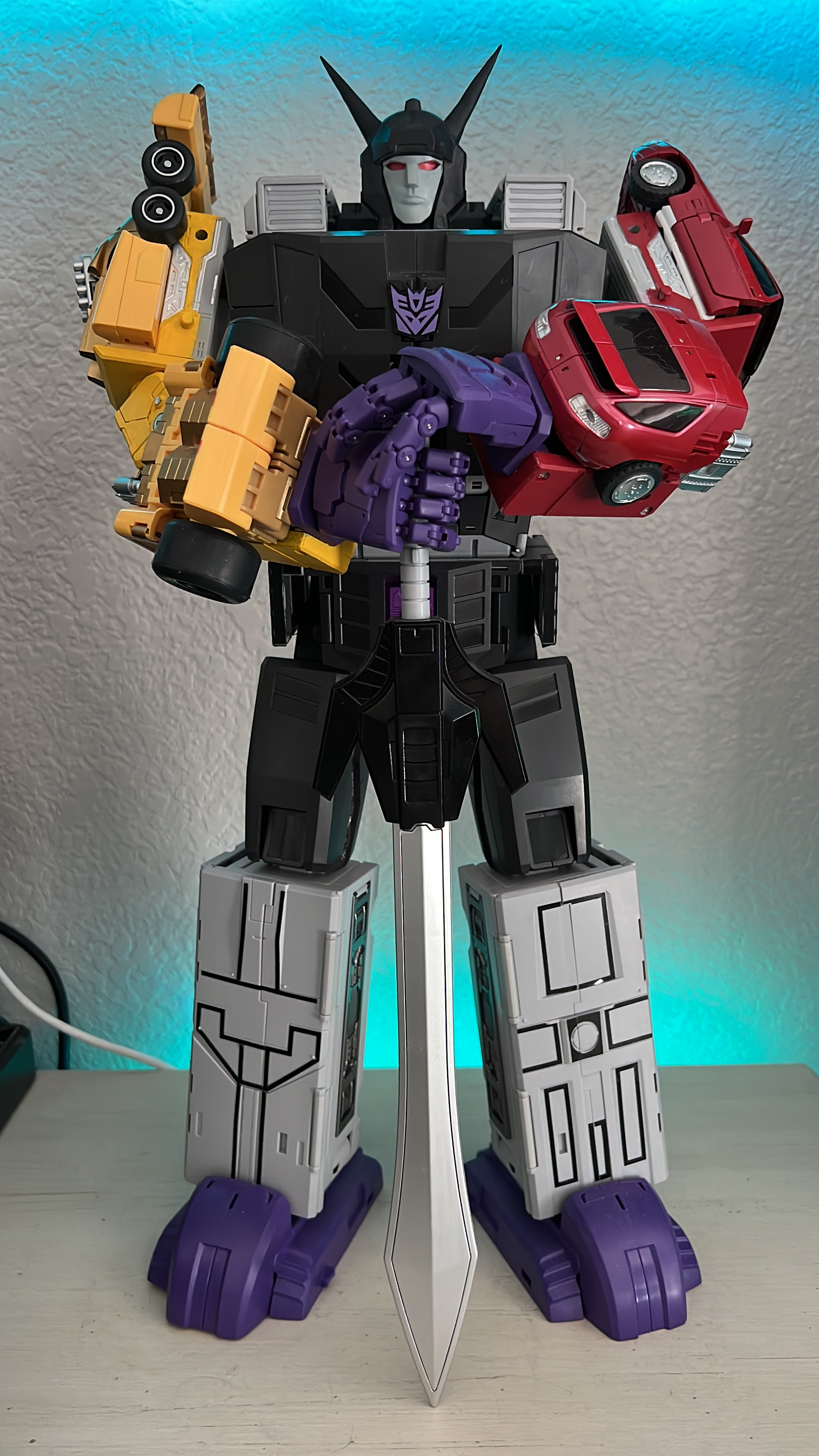 DX9 Toys D16 Henry Atilla Wildrider Stunticons Combiner