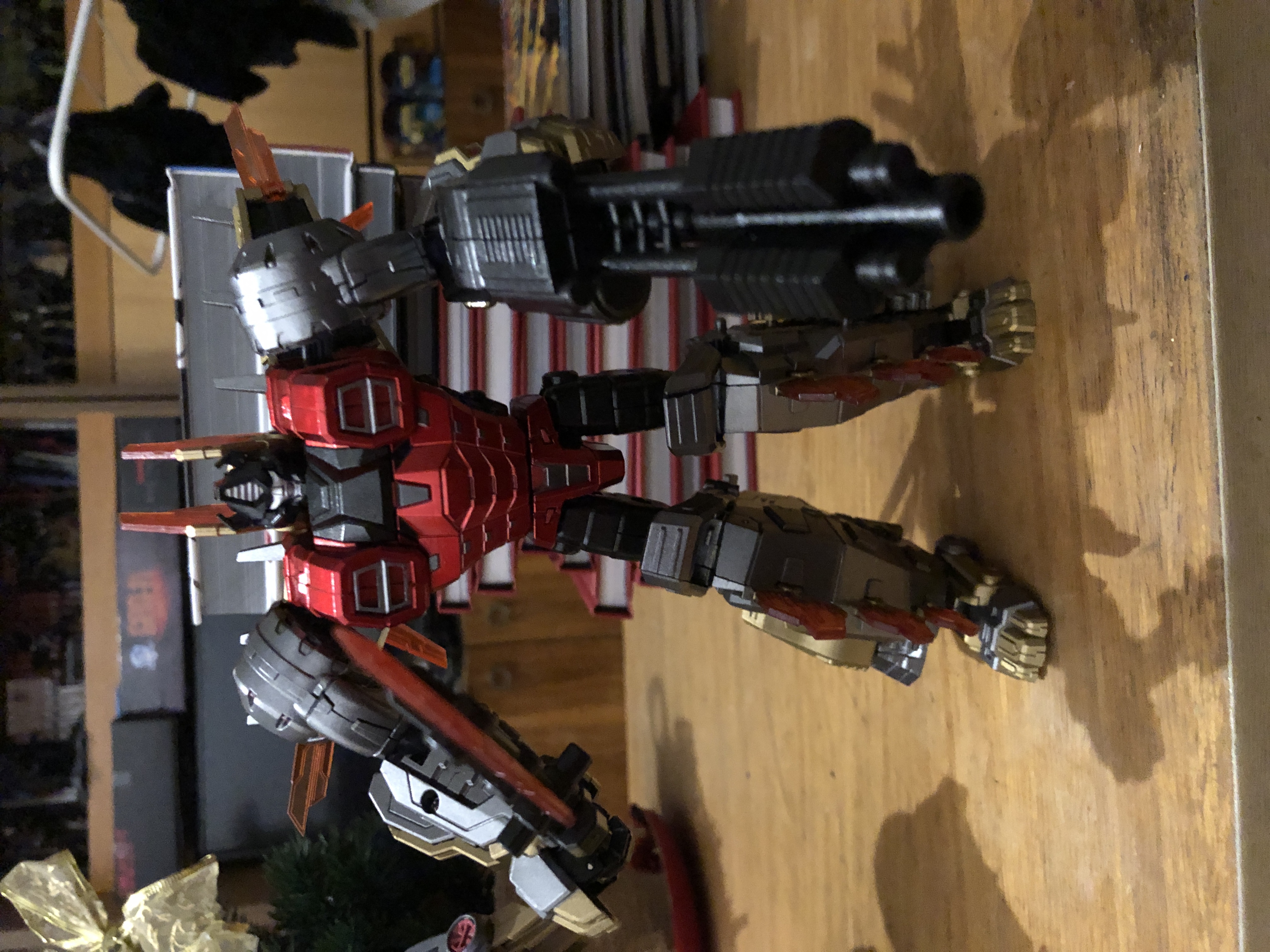 Planet X PX-04 Summanus Snarl Metallic Version - Show.Z Store