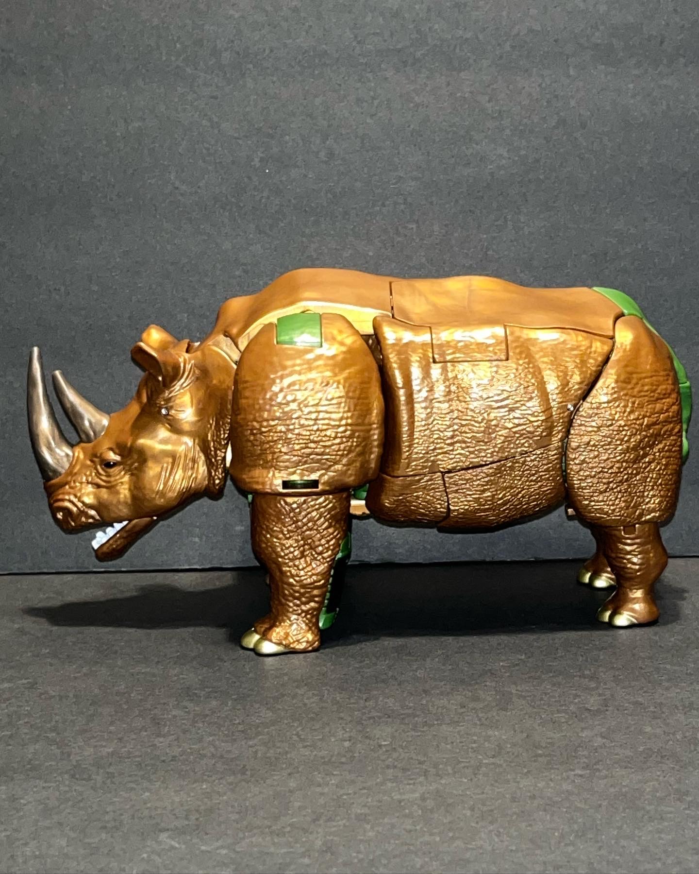 Reviews of 4th Party RW-01 Rhino Warrior Oversized WFC-K27 Rhinox