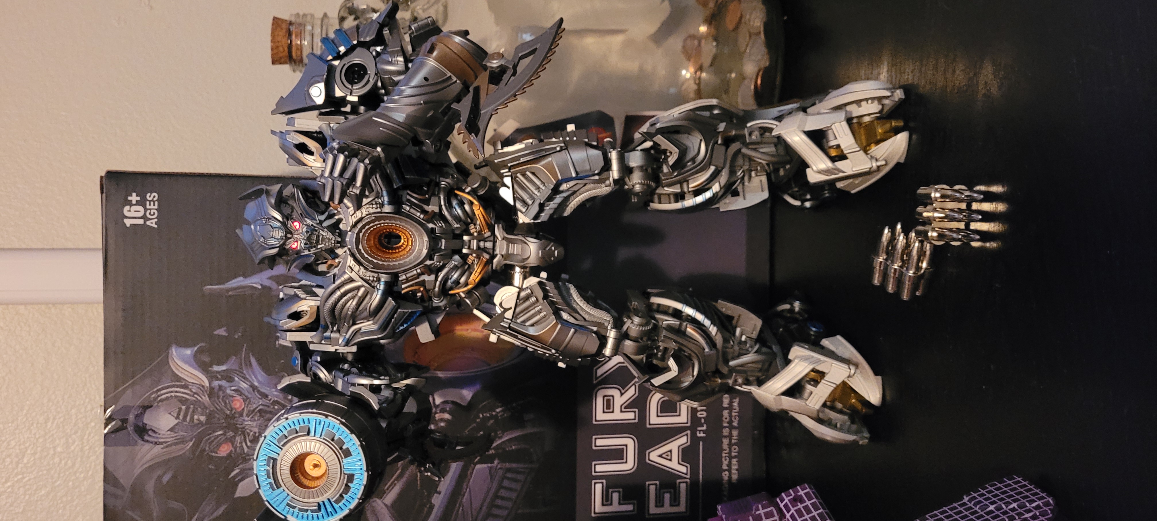 Reviews of 4th Party FL-01 Nero Galvatron Fury Leader Oversized