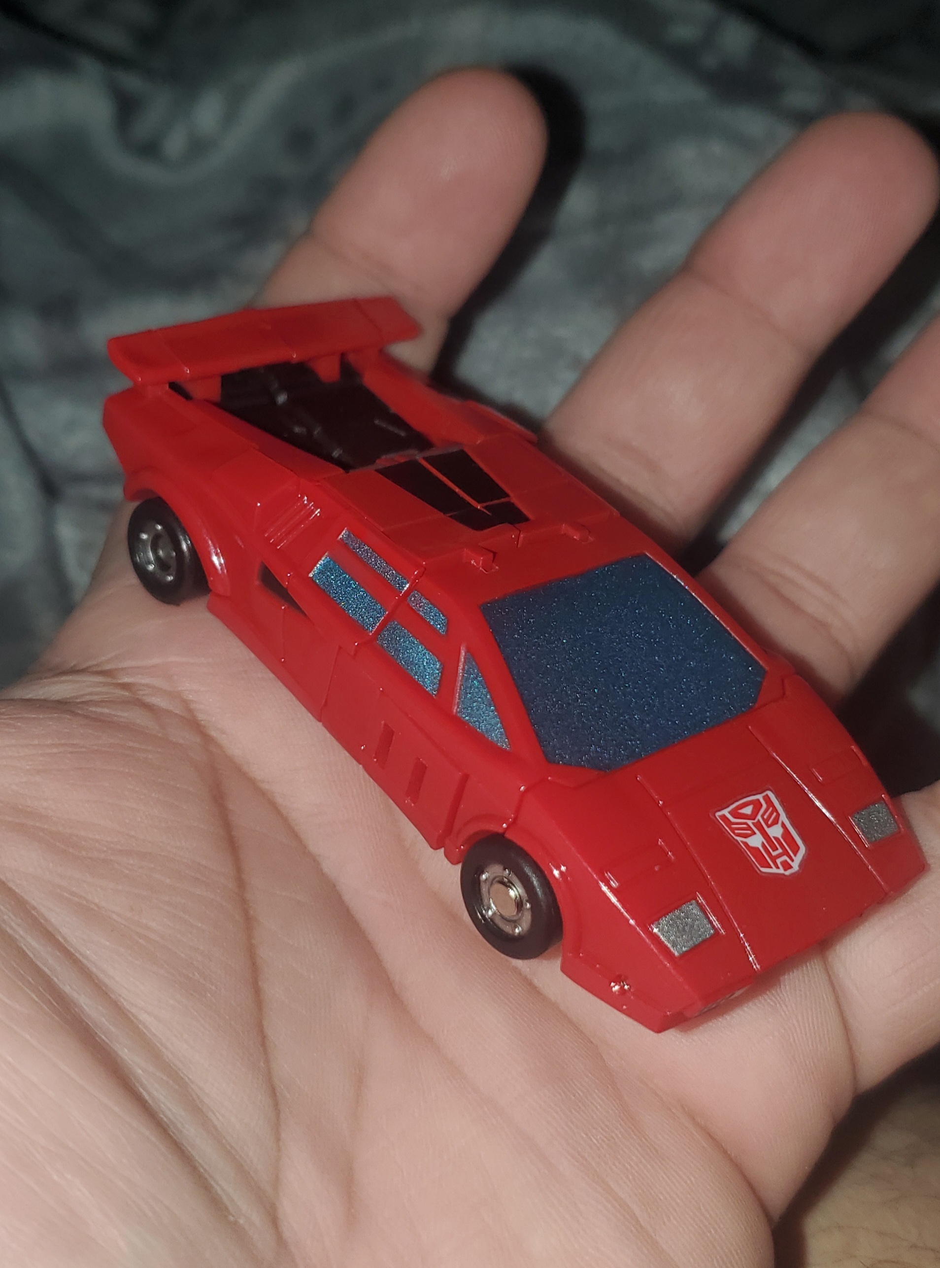 Reviews of Magic Square MS-B26 Tornado Team Starscream