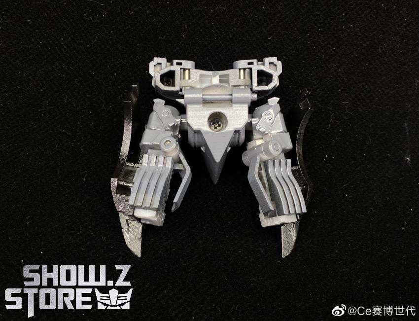 Cyber Era CE-03 Soundwave Oversized Toy Lab Soundwave - Show
