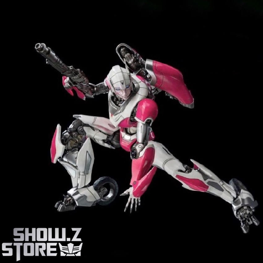 Threezero 3Z0174 DLX Transformers: Bumblebee Arcee