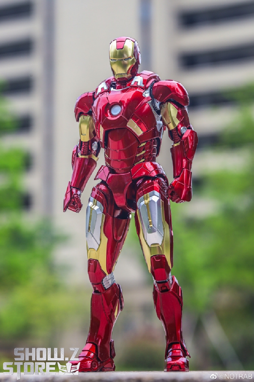 Eastern Model 1/9 Iron Man Mark 7 Model Kit | ShowZStore.com