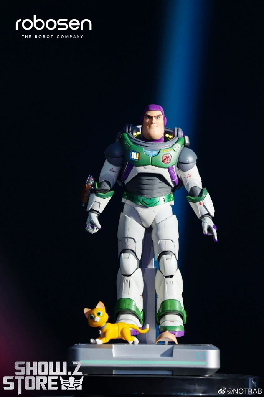 Robosen Buzz Lightyear Robot Space Ranger Standard Edition Show
