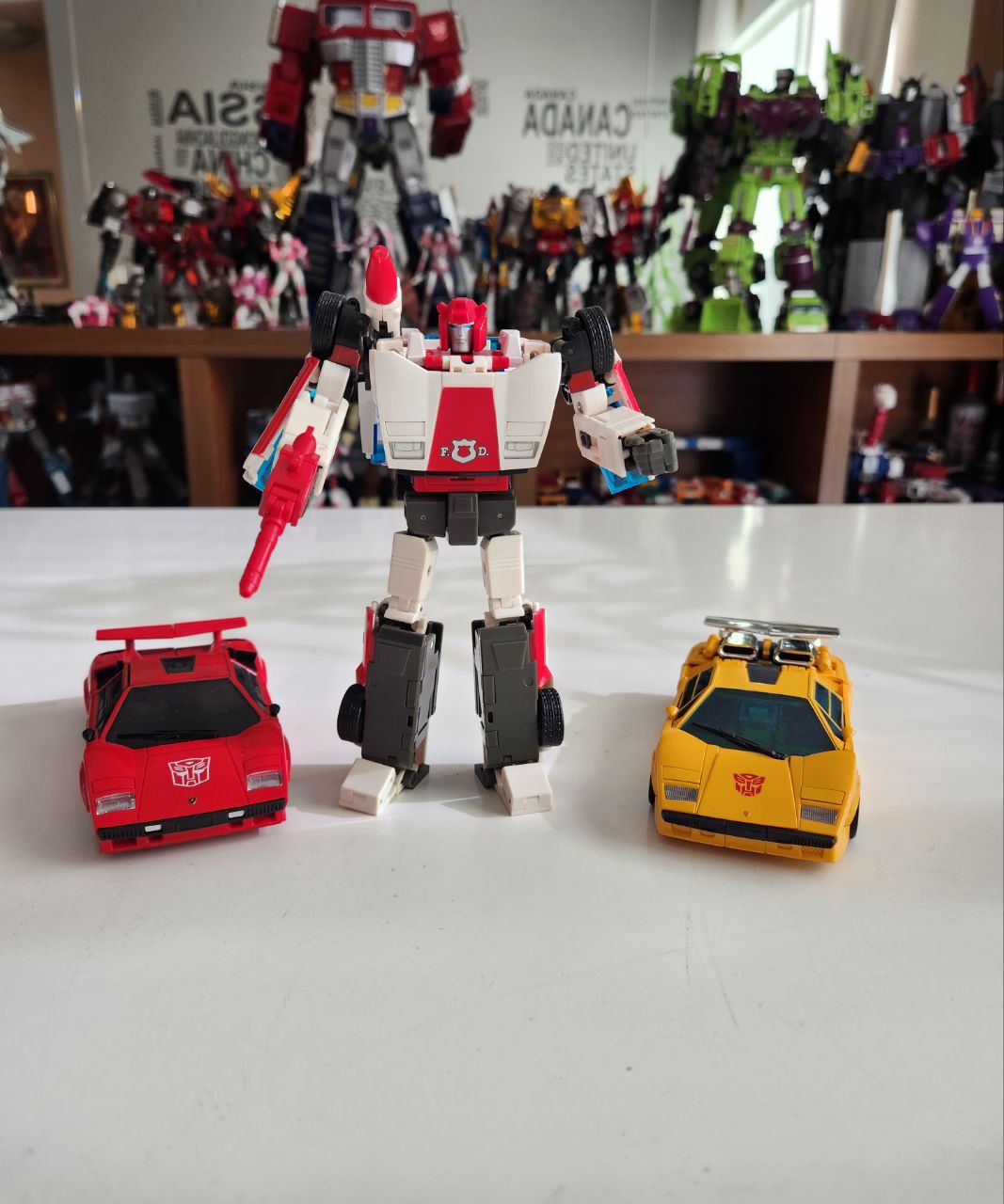 BadCube BC OTS-15 Security Director Recon Red Alert - Show.Z