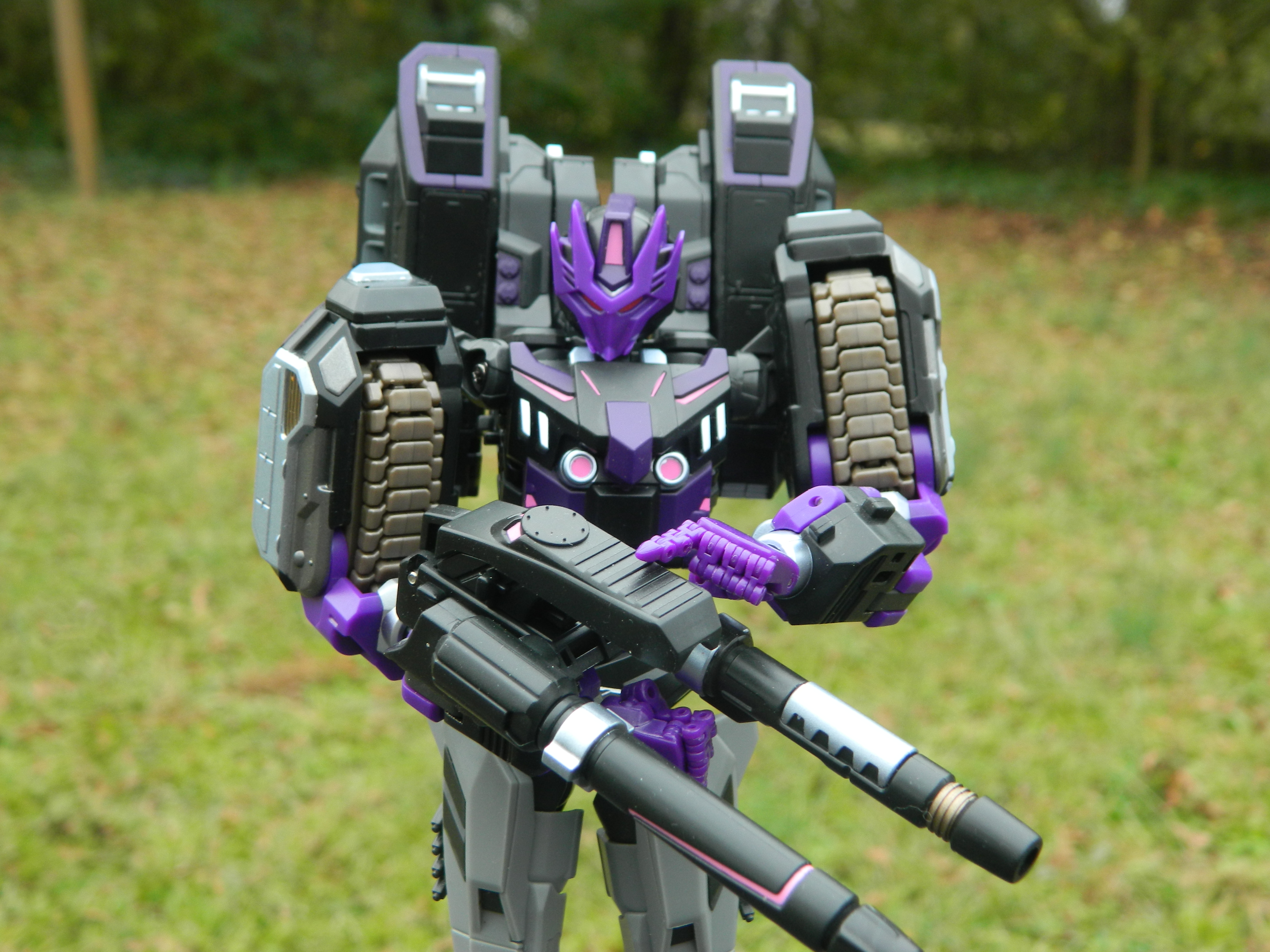 MASTERMIND CREATION クルタ(Kultur) Toy Review: Mastermind Creations Kultur Asterisk Mode - Kuma