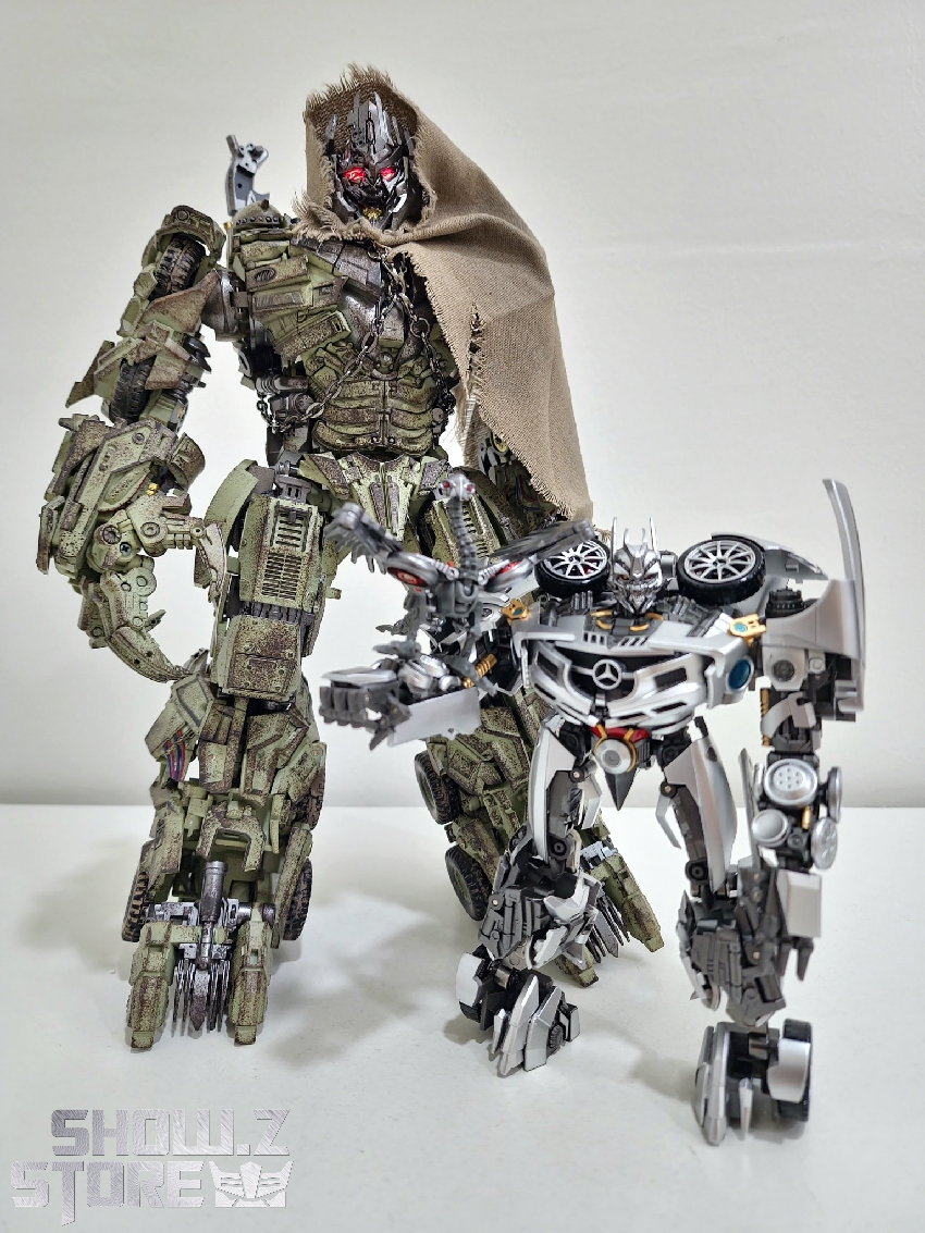 Cyber Era CE-03 Soundwave Oversized Toy Lab Soundwave - Show