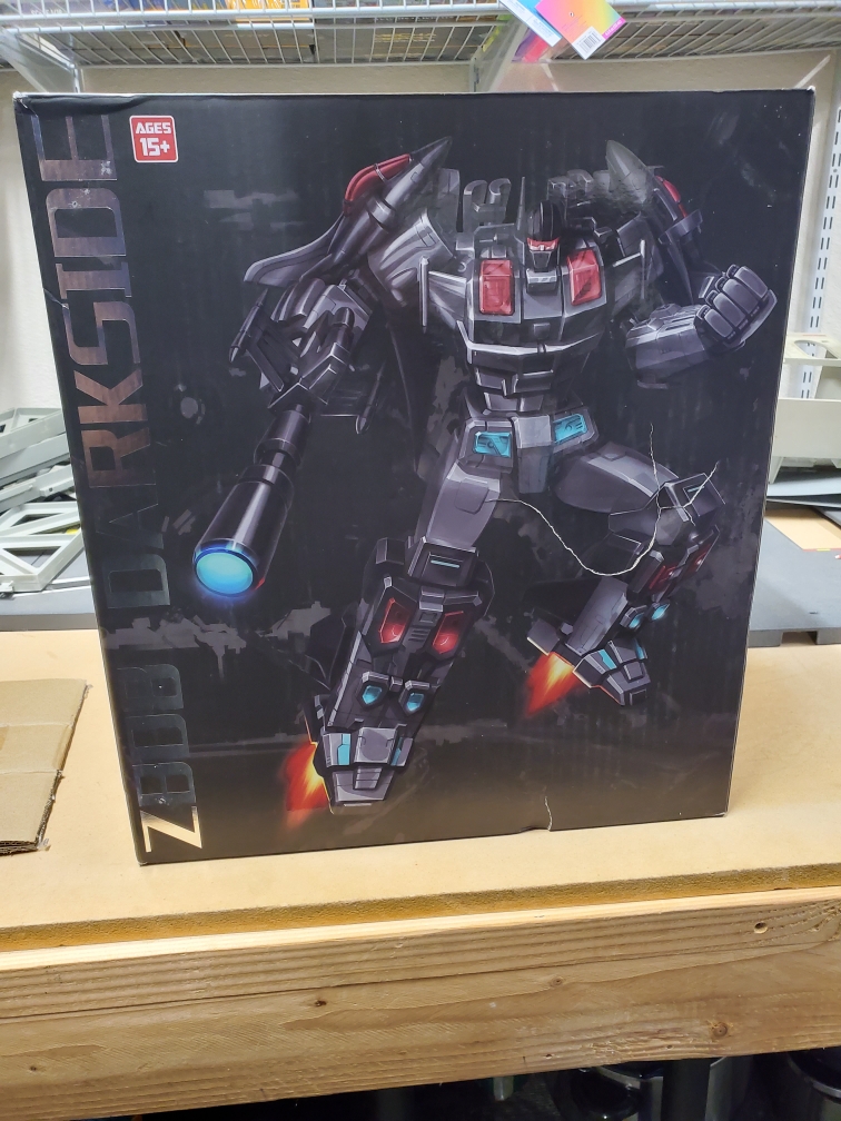 Reviews of Zeta Toys ZB-08 Darkside Superitron Superion