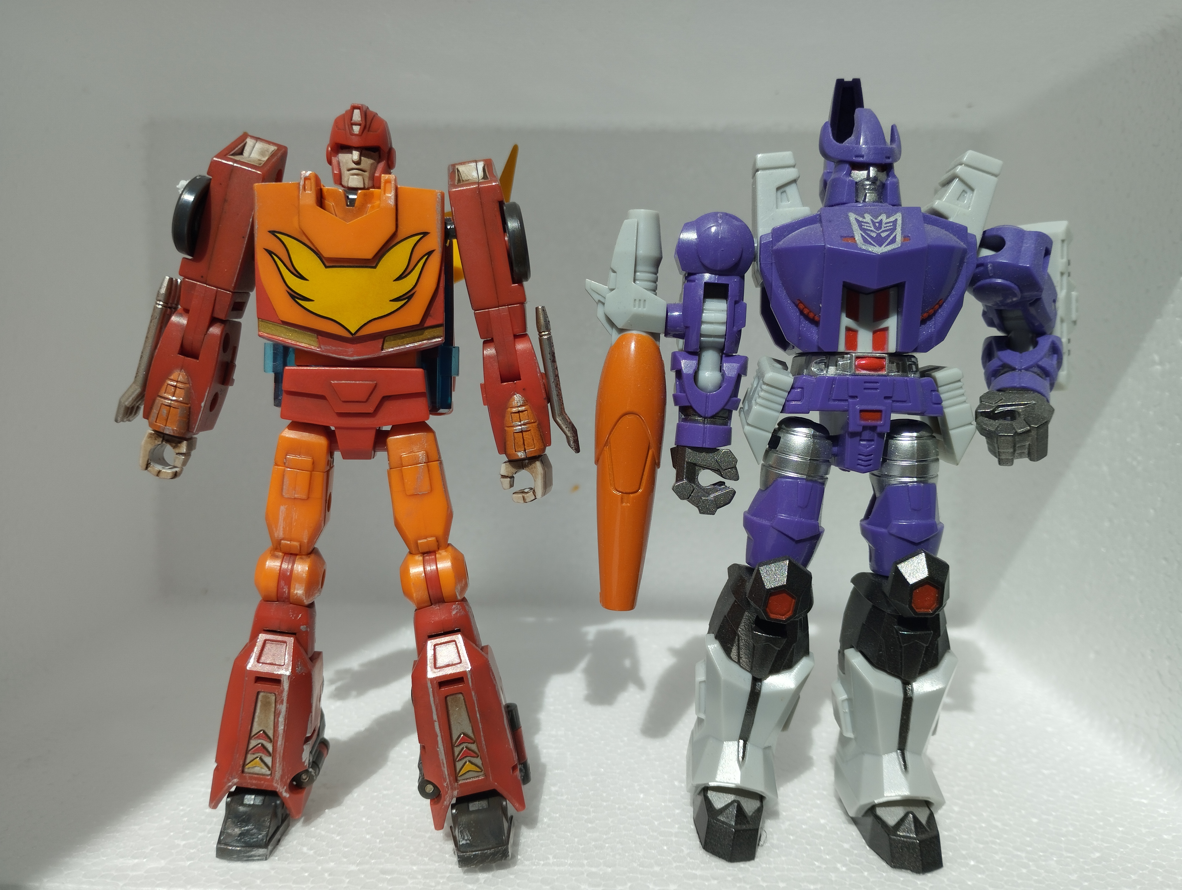 MechFansToys MS-19C Flame Commander Rodimus Prime Battle