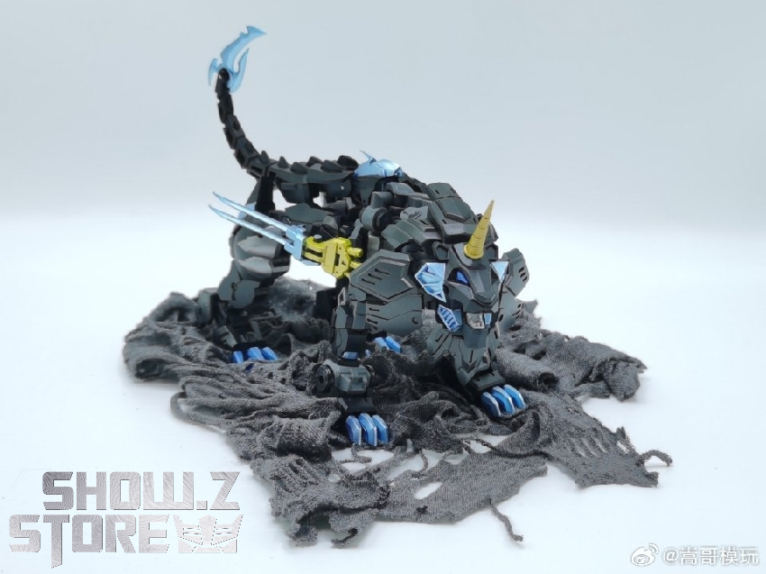 Pangu Toys PT-03B Lion Face Commander Lio Convoy Black