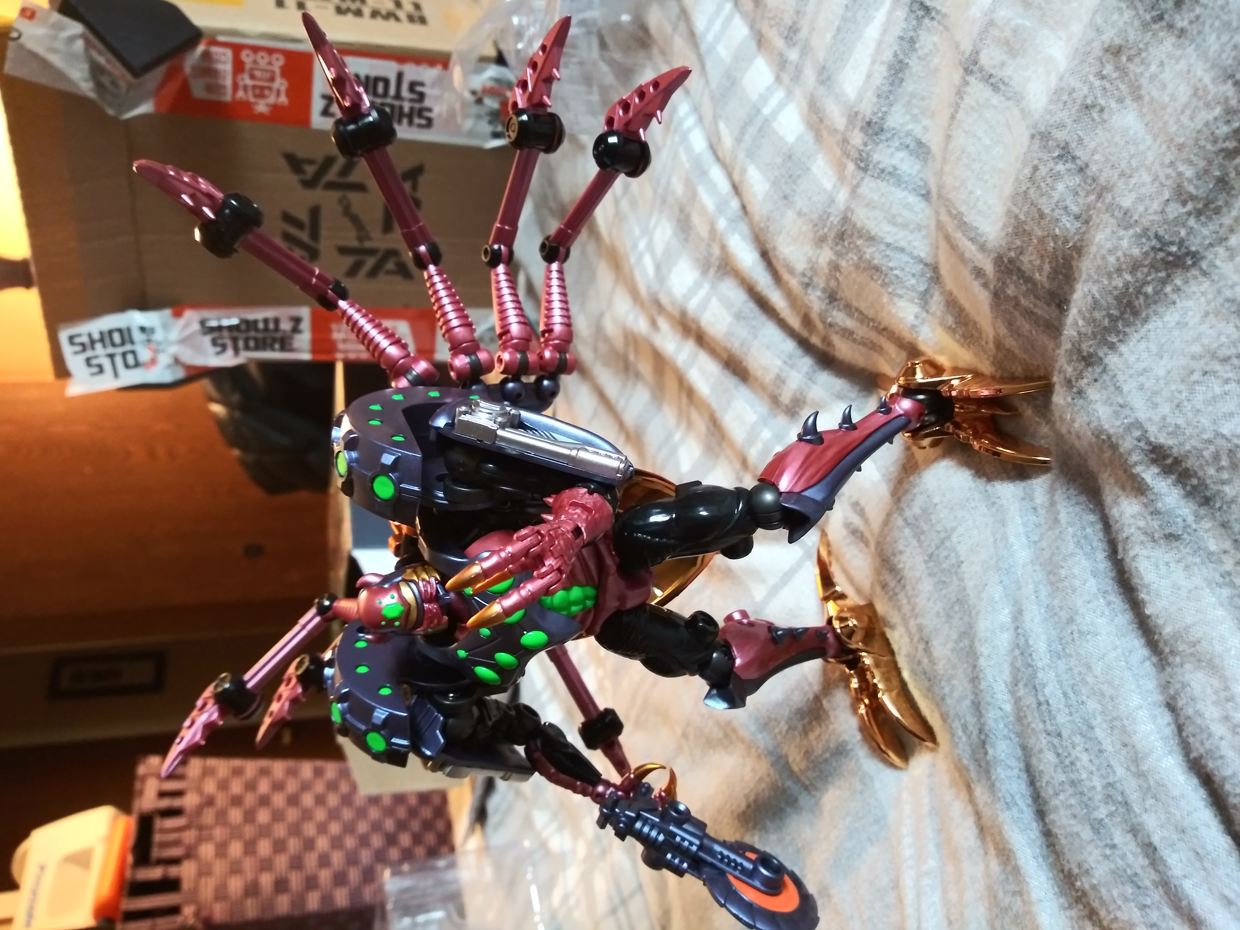 Reviews of TransArt BWM-11 TransMetal Tarantula