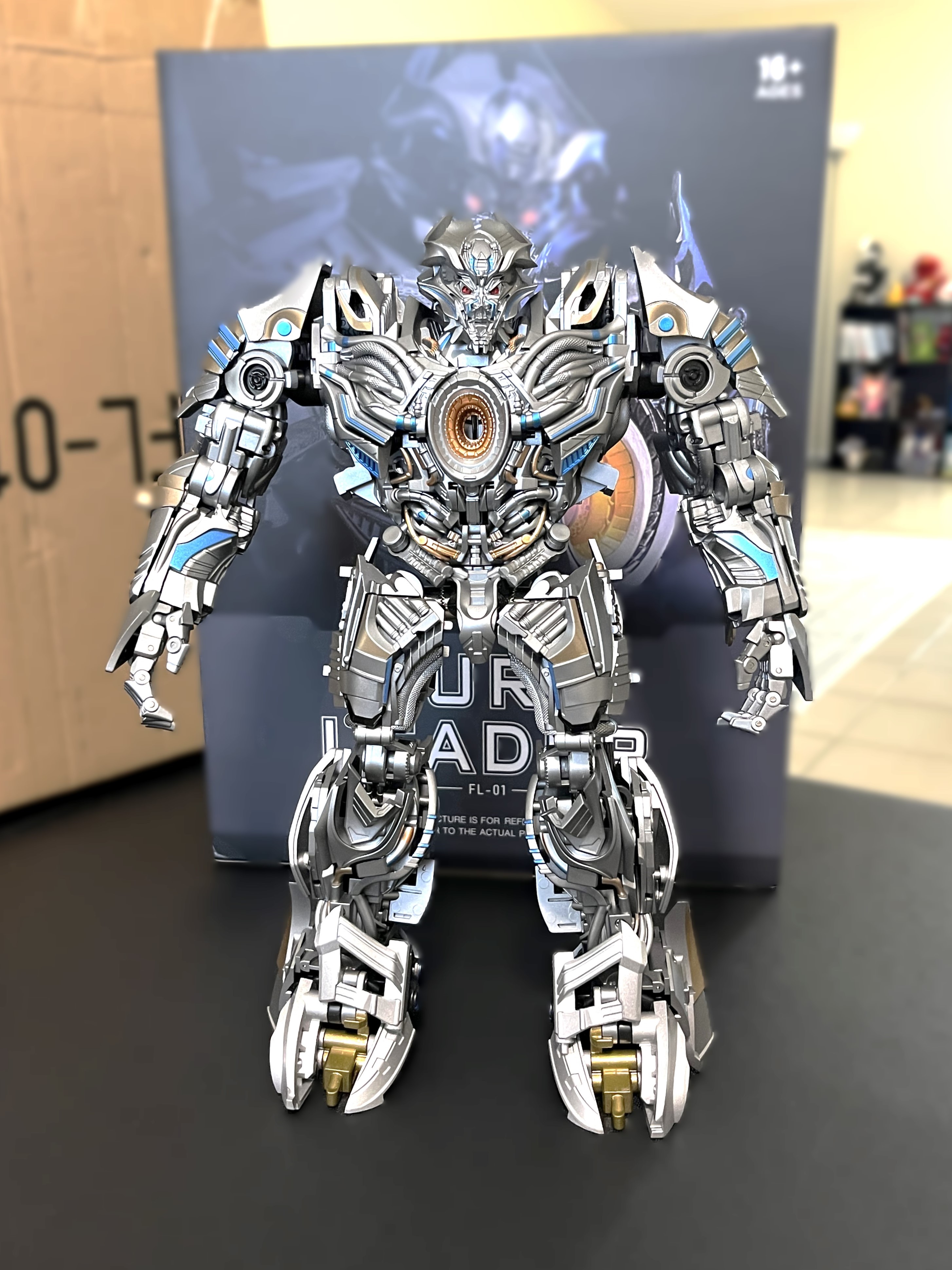Reviews of 4th Party FL-01 Nero Galvatron Fury Leader Oversized