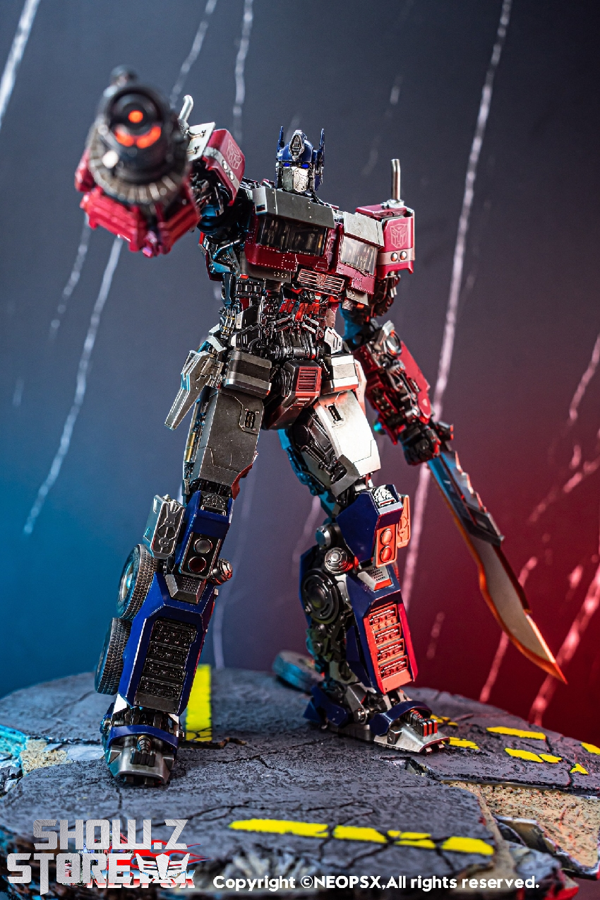 Threezero 3Z0432 DLX ROTB Optimus Prime 11in | ShowZStore.com