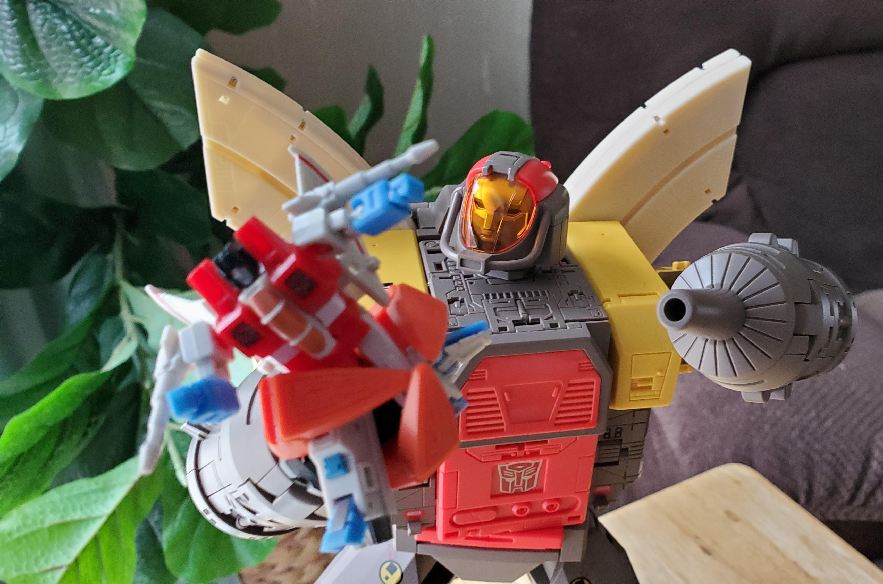 Newage H53EX Michael Omega Supreme Toy Color Version - Show