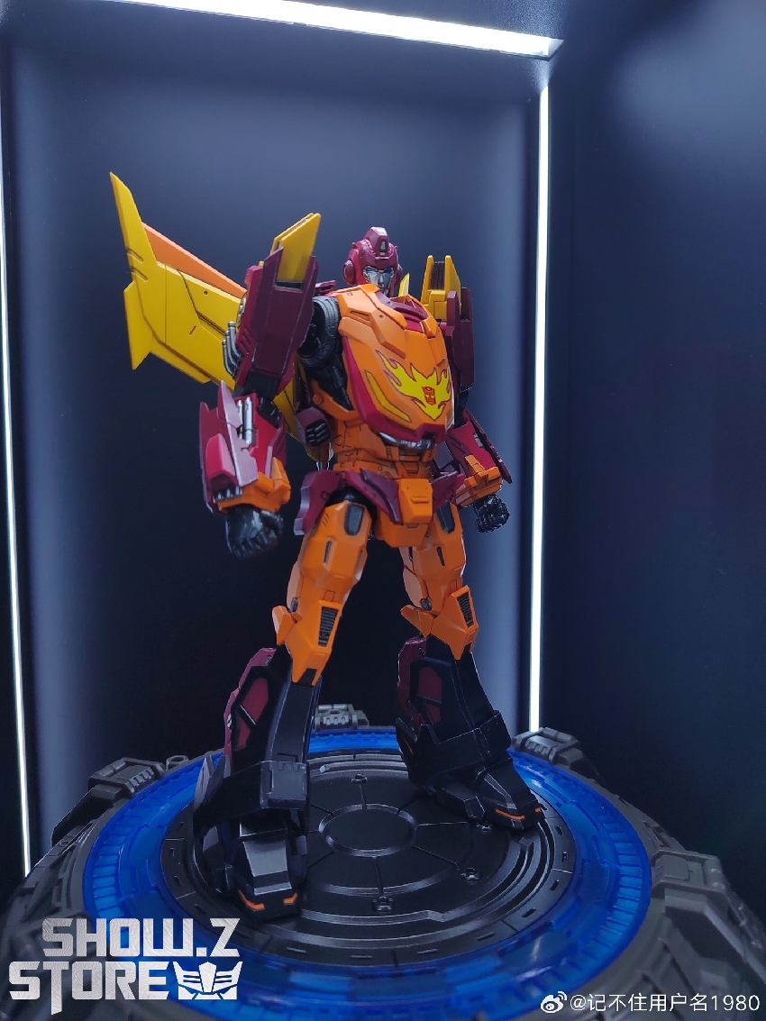 Threezero 3Z0345 MDLX Rodimus Prime Hot Rod G1 Robot | ShowZStore.com