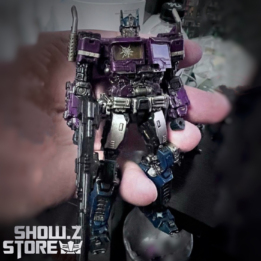 Lucky Cat Extreme Trans ET-02SG Optimus Prime Shattered Glass Version