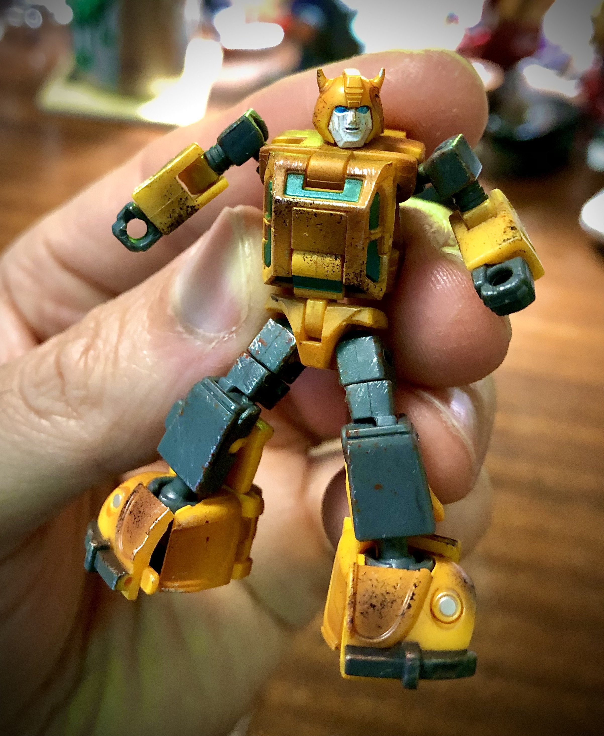 BEE  Another KO ROTB Bee from Baiwei - TW-1032B Dark Edition! The