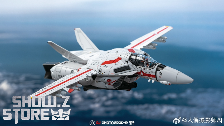 Threezero Robotech RoBo-Dou VF-1J Veritech Rick Hunter - Show.Z Store
