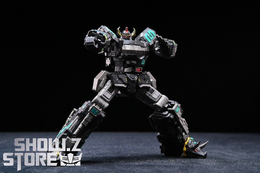 Lucky Cat LC-MC03B Power Rangers Megazord Black | ShowZStore.com