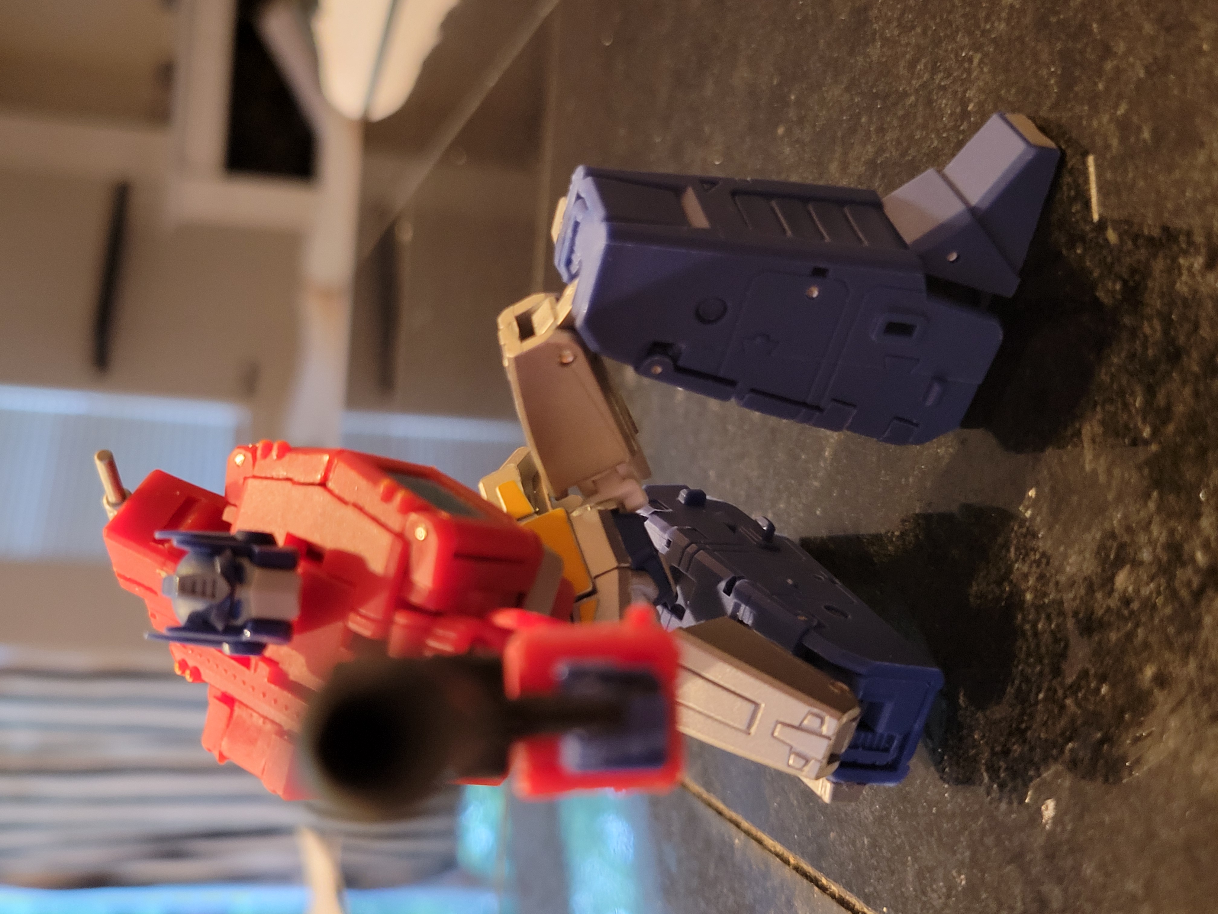Reviews of Magic Square MS-B46A Light of Victory Optimus Prime