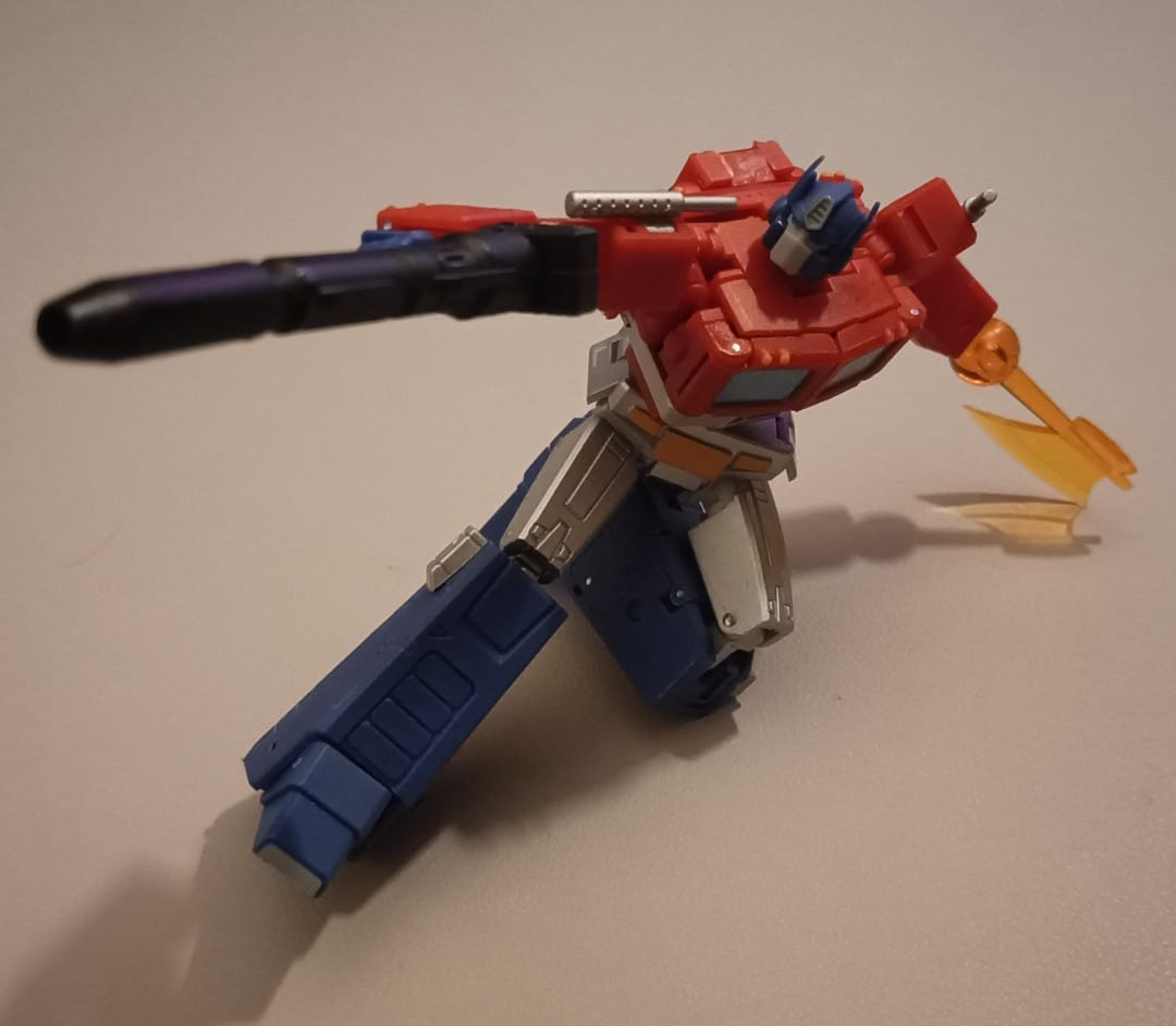 Reviews of Magic Square MS-B46A Light of Victory Optimus Prime