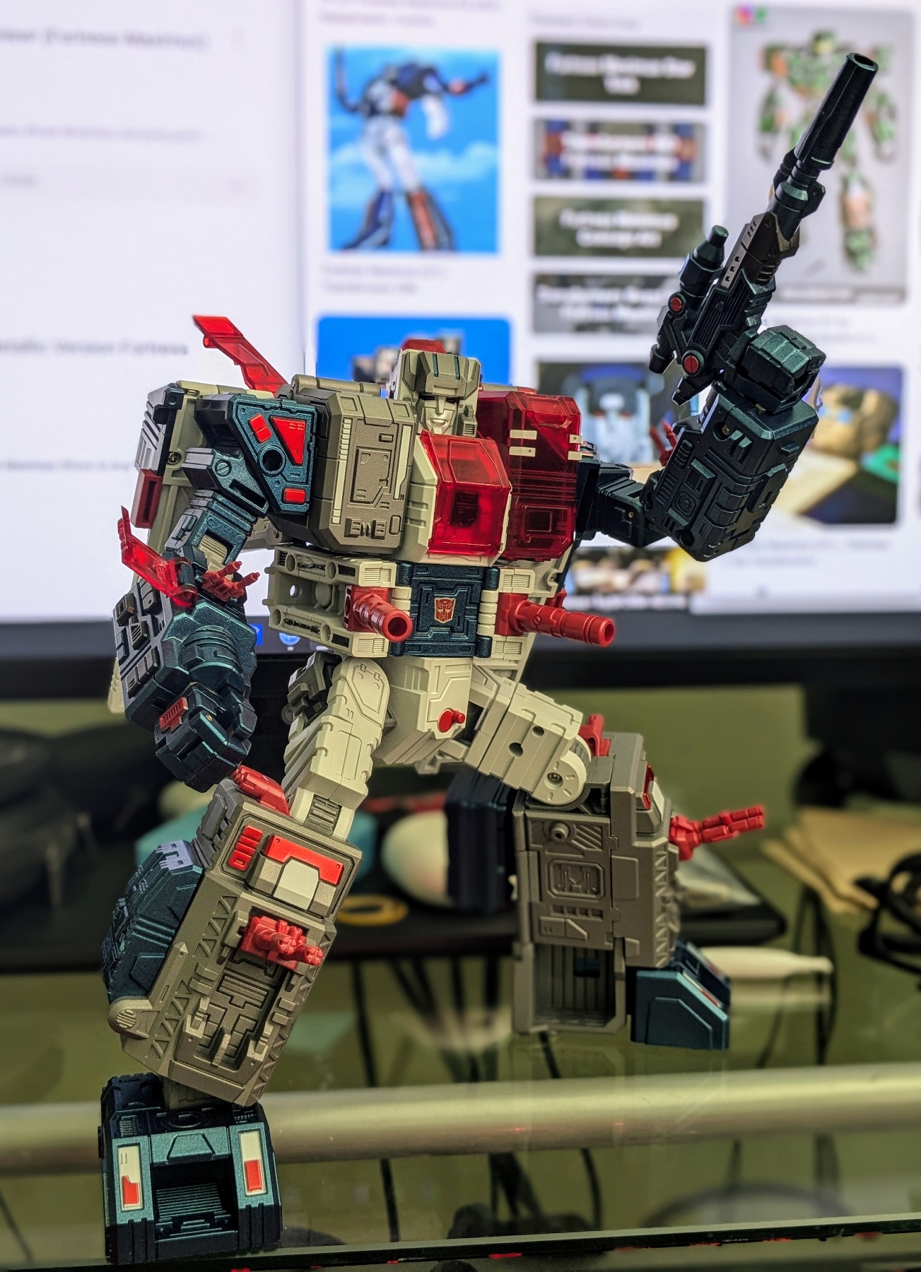 Zeta Toys EX-09 Ford Fortress Maximus Metallic Version