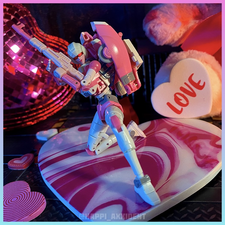 Reviews of NewAge H48 Maschinenmensch Arcee