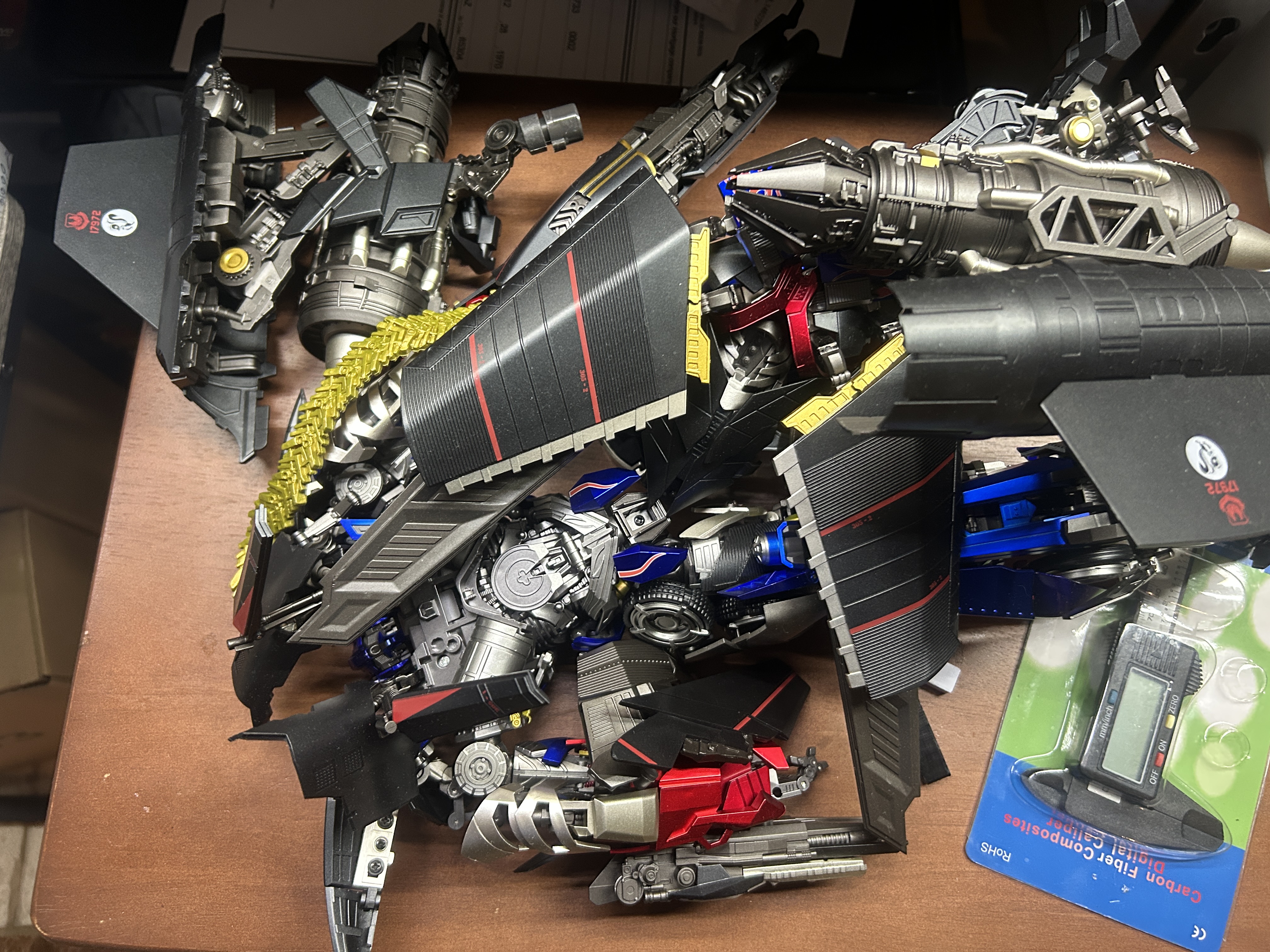 Reviews of 4th Party ME-003 Upgrade Kits for Threezero DLX Optimus