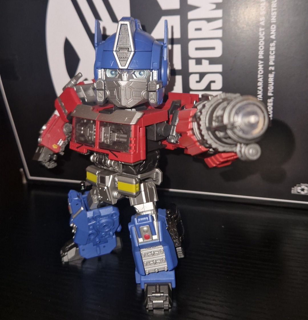 Reviews of JiGuangMao Toy JGM-Q01 Steel Head Optimus Prime